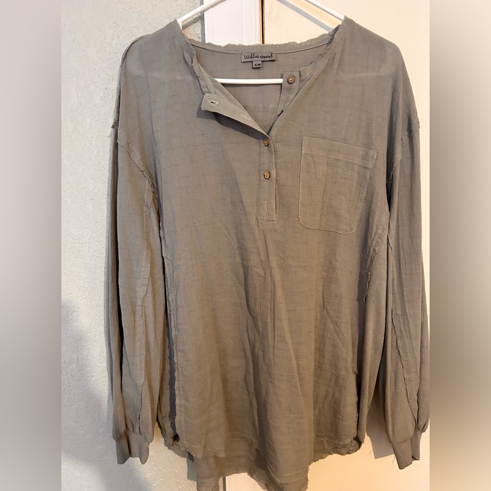 Wishlist Women’s Sage Casual Button Blouse - Small
